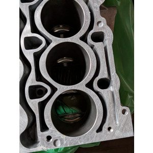 BMW Original NEU Motorblock BMW 1er 3er 5er X1 X3 2.0l N46B20 BENZIN 7552781