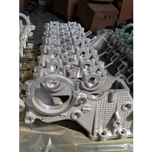 BMW Original Zylinderkopf Neu mit Ventilen 11 12 7806060 M57 7806060 77927539 778120407